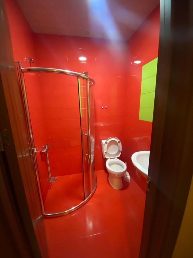 Aparthotel Mimino à Batoumi Extérieur photo
