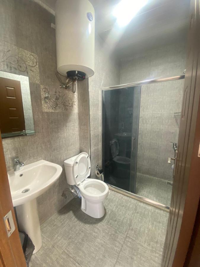 Aparthotel Mimino à Batoumi Extérieur photo